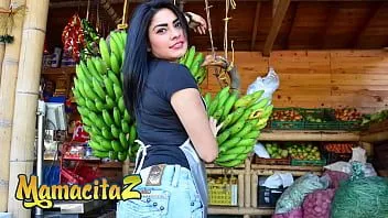 play Mamacitaz - (devora robles, alex moreno) - une latina au gros cul huilé prend une énorme bite dans sa chatte serrée