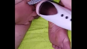 play Male halfautomatic masturbator use and self foot cum