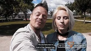 play Węgiersko-niemiecka randka z pieprzeniem! Węgierska nastolatka dostaje gorącego kutasa: amy douxxx - wolfwagner.com