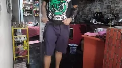 Reproducir Buddy and Worker Double Team: las grandes tetas de Leite y el frenesí de dedos