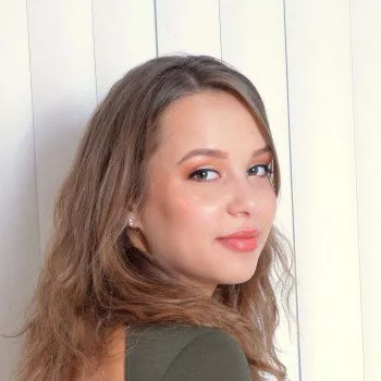 قناة Liza Rowe
